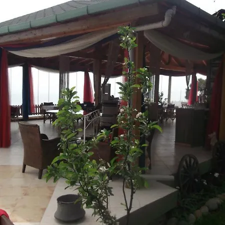 Aya Nikola فندق بويوكادا